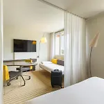 里尔欧罗巴诺富特套房酒店 酒店 4*