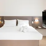 里尔欧罗巴诺富特套房酒店 4*