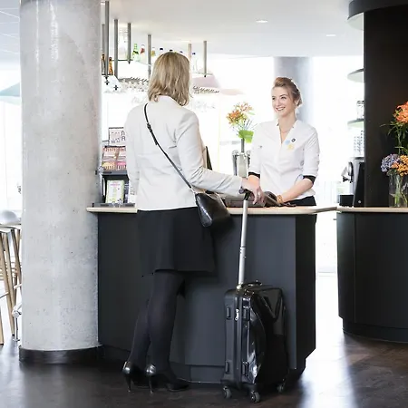 Отель Novotel Europe