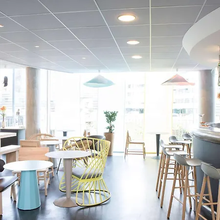 Отель Novotel Europe 4*