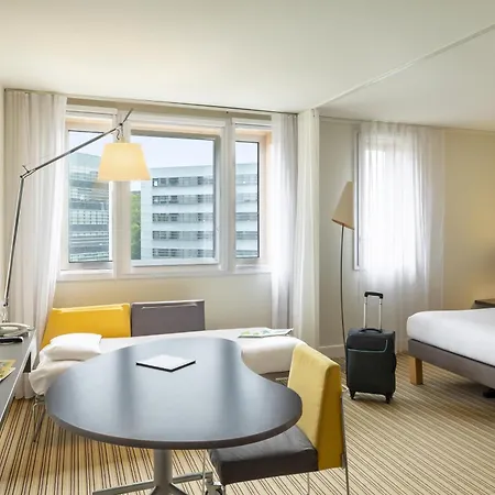 Novotel Europe 4* Лилль