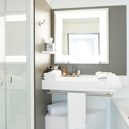 Novotel Europe 4*