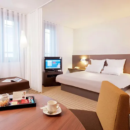 Отель Novotel Europe