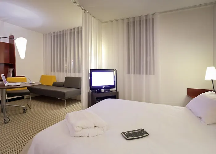 Hotel Novotel Europe 4*