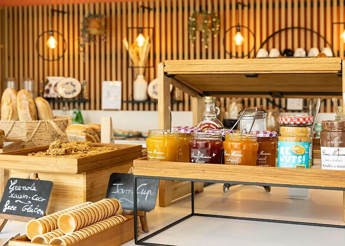 Hotel Novotel Europe 4*