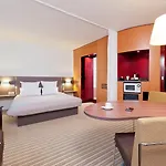 ノボテル スイート ユーロップ ホテル 4*